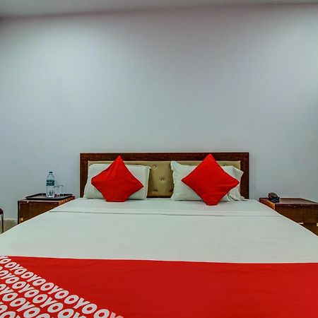Oyo Flagship Spc & Span Hotel Jamshedpur Exterior foto
