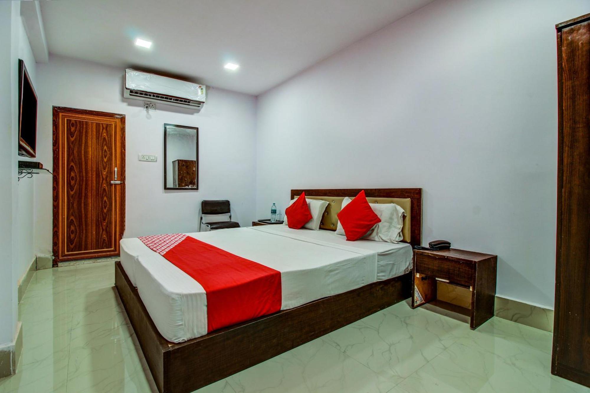 Oyo Flagship Spc & Span Hotel Jamshedpur Exterior foto
