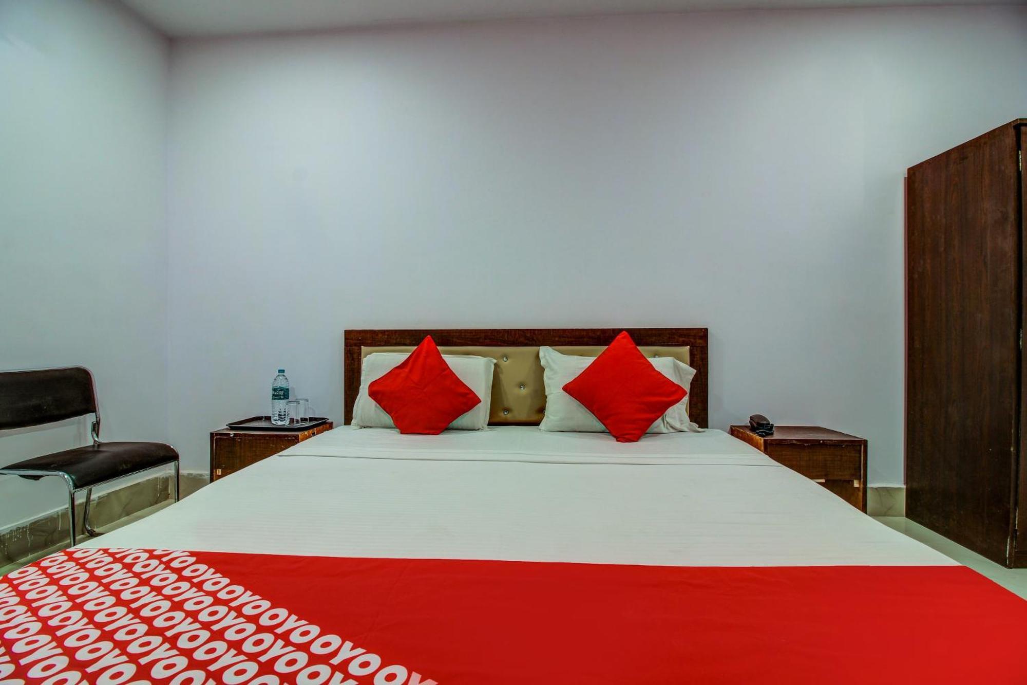 Oyo Flagship Spc & Span Hotel Jamshedpur Exterior foto