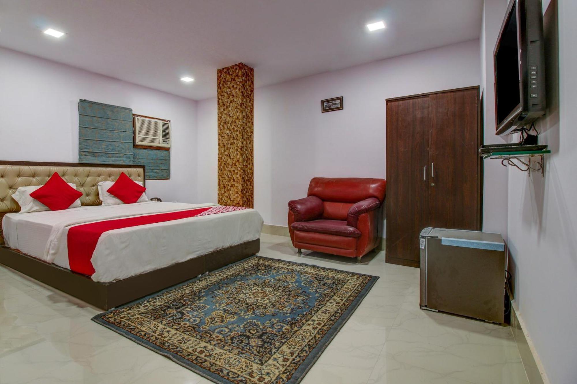 Oyo Flagship Spc & Span Hotel Jamshedpur Exterior foto